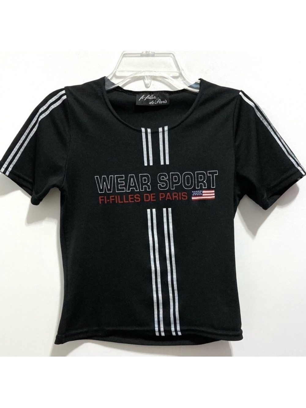 Black Summer Cropped Top ‘Wear Sport Fi-Filles De Paris’